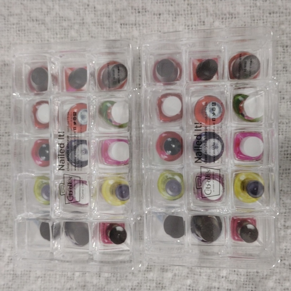 Bundle of 2 NWT CABOODLES, CLEAR ACRYLIC NAIL POLISH STORAGE ORGANIZER